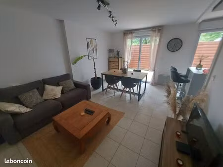 appartement t2 45m2