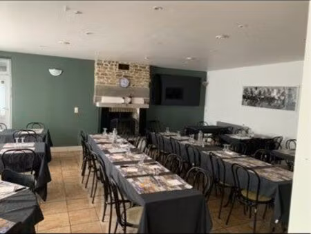 ??️ à louer – bar / restaurant avec grand logement + terrain + tabac ? – reffuveille (5052