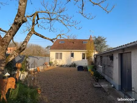 maison 3 chambres + grand garage 70 m² – terrain 532 m² – chécy