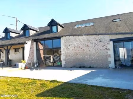 maison 15 pièces 258 m²