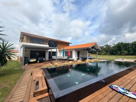 villa contemporaine haut de gamme avec piscine  spa  sauna infrarouge & garage