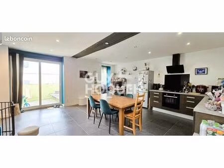 maison 5 pièces 101 m²