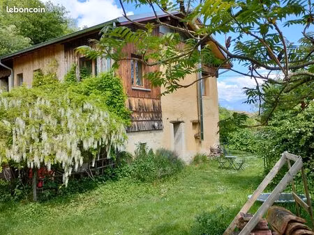 maison 5 pièces - 117 m2 - jardin - proche tullins