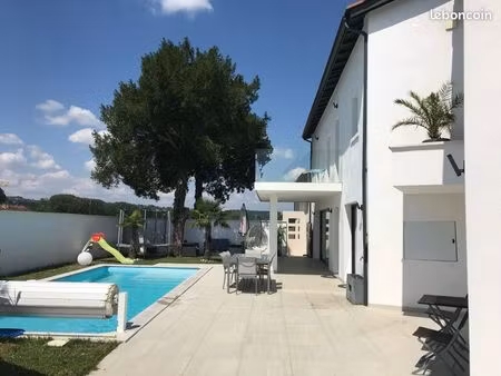 maison a vendre a estrablin
