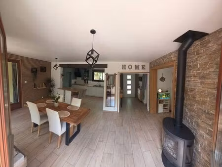 maison familiale rénovée avec jardin