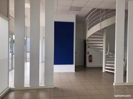 bureaux dax sablar a louer