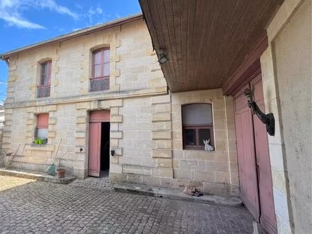 propriété 6 pièces 165 m²
