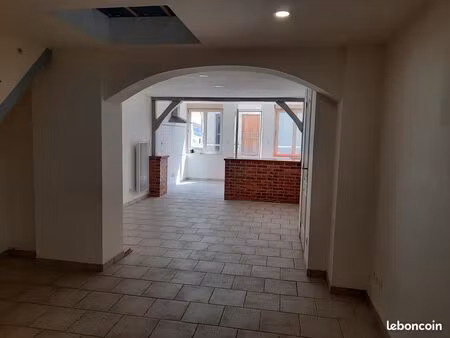 maison de bourg f3