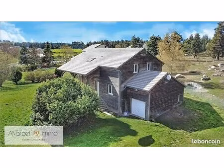 maison 5 pièces 142 m²