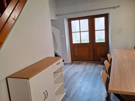 charmante maison de ville meublée