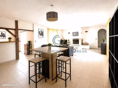 maison 6 pièces 115 m²