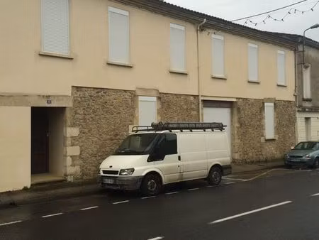 ensemble immobilier 3 appartements avec jardin