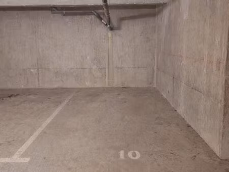 parking 15 m² auterive