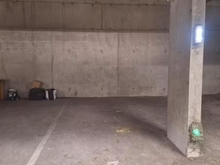 parking 12 m² balma