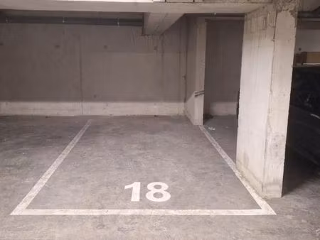 parking 14 m² balma