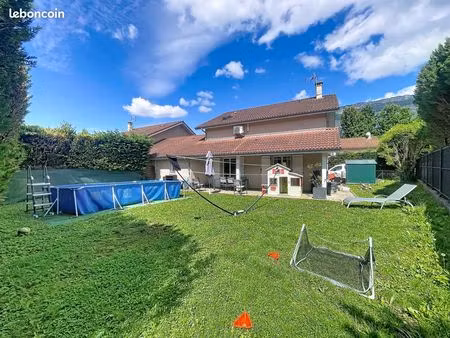 maison 5 pièces 105 m²