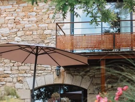 maison pierre avec gites insolites