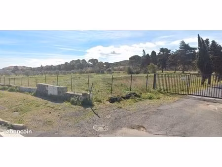 terrain 1 301 m² agde