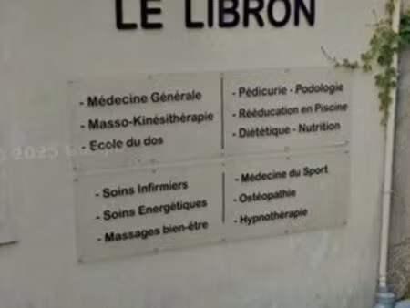 bureau - local dans centre médical lieuran-les-béziers