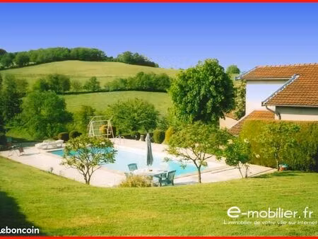 ferme 9 pièces 230 m²