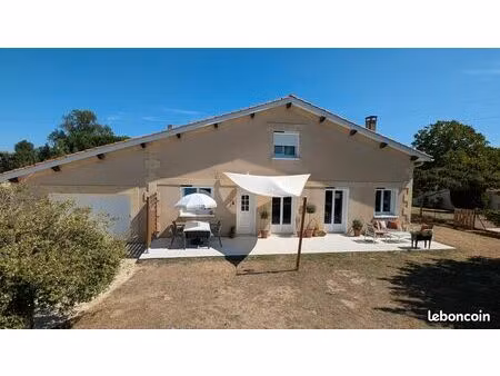 grande maison familiale avec piscine chauffée  cheminée & beaux volumes – 217 m² sur 1700 