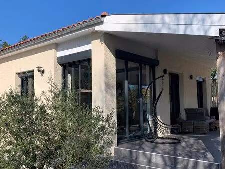 maison  entièrement rénovée