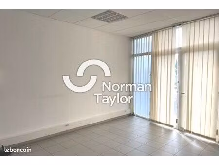 bureaux 320 m²
