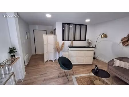 local professionnel à louer – béziers – zone franche