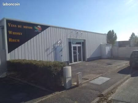 a louer local commercial