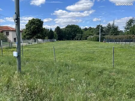 propriété 4 pièces 90 m²