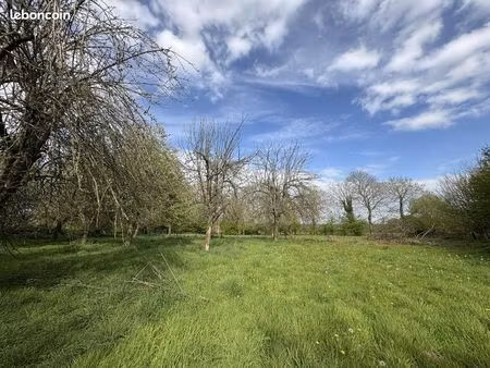 bien agricole 2450 m² gavray-sur-sienne
