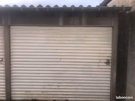 garage / box