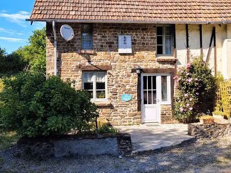 maison t4 en pierre + 2000 m2 de terrain