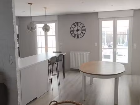 maison meublée familiale 150 m² – 5 chambres – jardin clos – chaumont