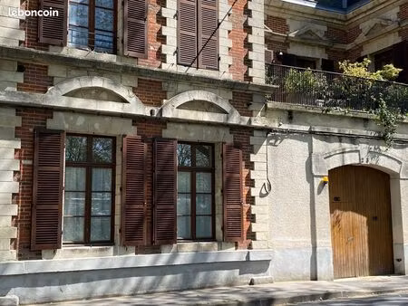 joli appartement en bordure de marne