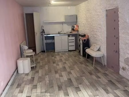 local commercial