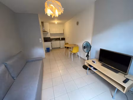 location appartement 2 pièces 37 m² à allauch (13190)