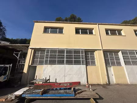 location local industriel 104 m² à nice (06300)