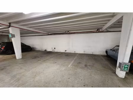 location parking 11.5 m² à mantes-la-jolie (78200)  75 €