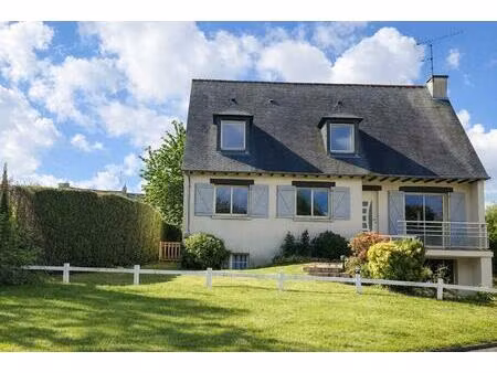 maison 7 pièces 174m2