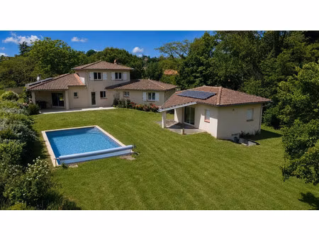 vente maison 5 pièces 160 m² saverdun (09700)