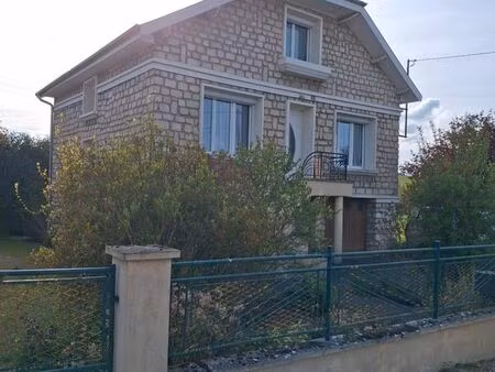 maison individuelle 6 pièces 4 chambres 130m²