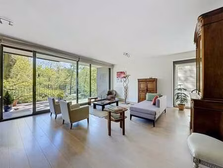 roosevelt/boondael : magnifique appartement + terrasse