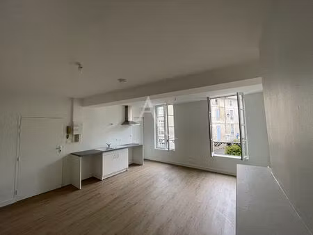 appartement fontenay le comte 1 pièce(s) 28.87 m2