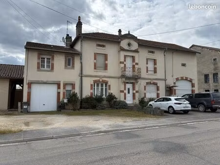 immeuble 255 m² lacroix-sur-meuse
