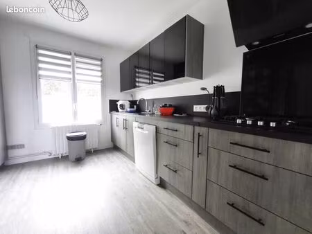 maison 4 pièces 85 m²