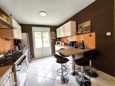 maison de ville 5 pièces 90 m²