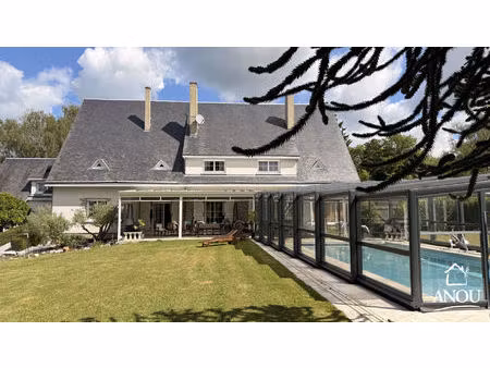 propriete de standing avec piscine et jacuzzi - 9 chambres