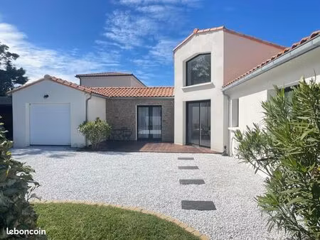 maison 5 pièces 97 m²
