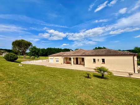 secteur pailloles  à 10 minutes de villeneuve-sur-lot  en plein coeur du lot-et-garonne et